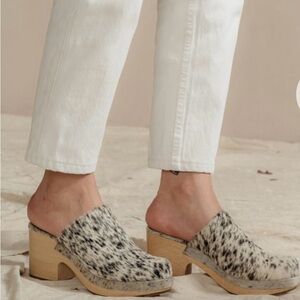 Rachel Comey Bose Ponyhair Clogs - 8.5